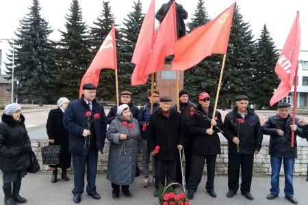 В Орле отпраздновали 105-ю годовщину Великой Октябрьской социалистической революции