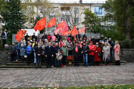 Ставропольский край. При поддержке А.Ж. Бифова было проведено торжественное собрание, посвященное Дню Комсомола