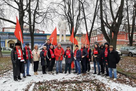 Костромские коммунисты отметили годовщину Октябрьской Революции