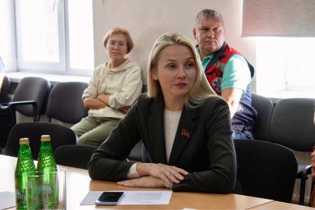 Екатеринбург. Депутат ЕГД от КПРФ Виктория Ивачева проинспектировала ТЦ медицины катастроф