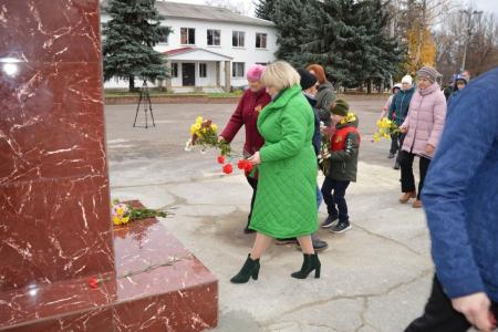 Луганская народная республика: Возрожденный символ Октября