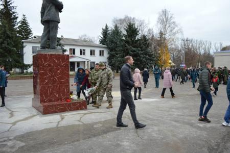 Луганская народная республика: Возрожденный символ Октября