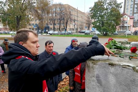 В Рязани прошли торжественные мероприятия в честь 105-й годовщины Великого Октября