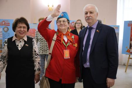 Пионерское время! Фракция КПРФ в Мосгордуме открыла выставку, посвященную 100-летию создания пионерии