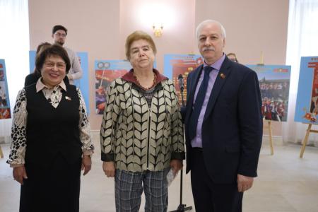 Пионерское время! Фракция КПРФ в Мосгордуме открыла выставку, посвященную 100-летию создания пионерии
