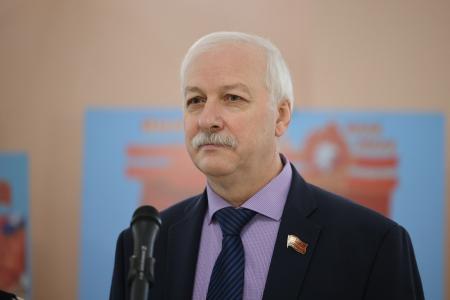 Пионерское время! Фракция КПРФ в Мосгордуме открыла выставку, посвященную 100-летию создания пионерии