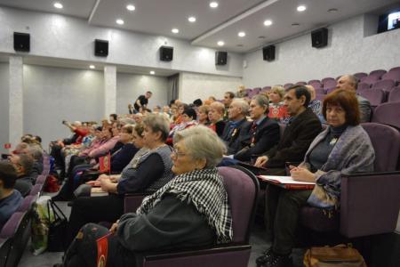 105-летие Великого Октября: открытое партийное собрание в городе Иваново