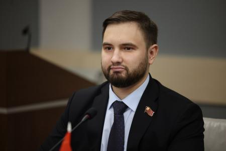 Фракция КПРФ в Мосгордуме провела круглый стол, посвященный 105-летию Октябрьской революции и 100-летию основания СССР
