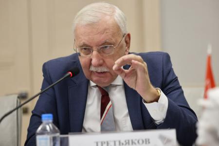 Фракция КПРФ в Мосгордуме провела круглый стол, посвященный 105-летию Октябрьской революции и 100-летию основания СССР