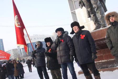 Борьба за самую справедливую и совестливую власть продолжается, а значит, и Революция не окончена. Якутяне не позволили замолчать Красный день календаря