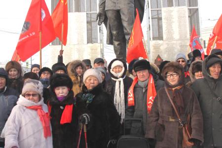 Борьба за самую справедливую и совестливую власть продолжается, а значит, и Революция не окончена. Якутяне не позволили замолчать Красный день календаря