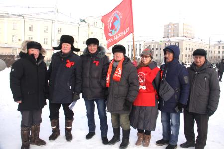 Борьба за самую справедливую и совестливую власть продолжается, а значит, и Революция не окончена. Якутяне не позволили замолчать Красный день календаря