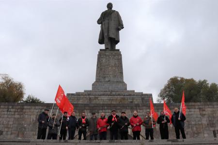 В Волгограде и области прошли мероприятия, посвященные 105-летию Великой Октябрьской Социалистической Революции