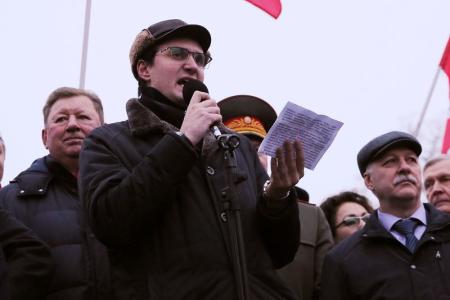 «Великому Октябрю – статус государственного общенародного праздника! Победа будет за нами!»
