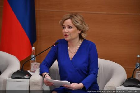 Репортаж о встрече депутатов КПРФ в Госдуме с Министром культуры Ольгой Любимовой