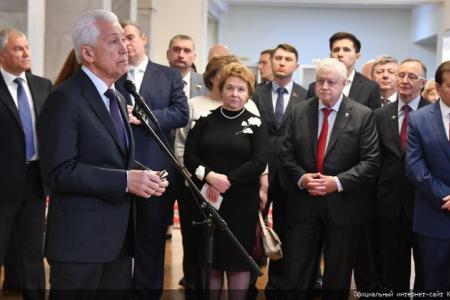 В Госдуме проходит фотовыставка, посвященная Г.Н. Селезневу