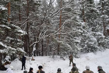 Нижегородские активисты КПРФ и реконструкторы "пленили диверсантов"