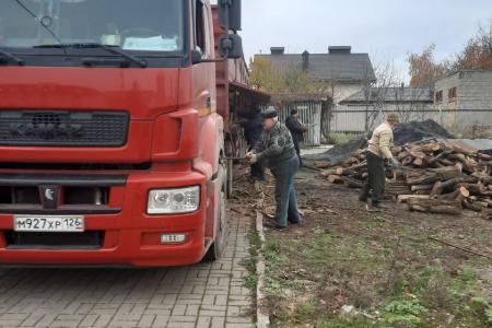 Лидер ставропольских коммунистов Виктор Гончаров: Мы продолжаем помогать луганским братьям!