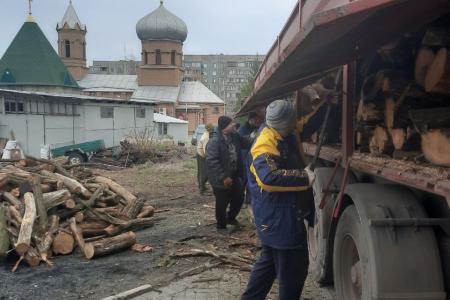 Лидер ставропольских коммунистов Виктор Гончаров: Мы продолжаем помогать луганским братьям!