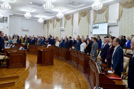 Алтайский край. Депутаты КПРФ единогласно проголосовали против  краевого «бюджета стагнации»