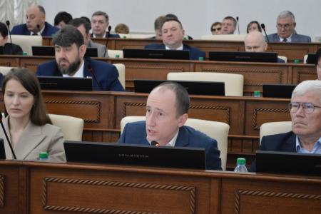 Алтайский край. Депутаты КПРФ единогласно проголосовали против  краевого «бюджета стагнации»