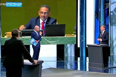 Дмитрий Новиков на Первом канале о любви Запада грабить, деградации Украины и твёрдости Китая
