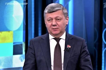 Дмитрий Новиков на Первом канале о лицемерной провокации Папы Римского и том, что солдаты России идут в бой за Пушкина и Шолохова, а не за Пелевина и Собчак