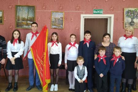 Саратовская область. Знамя Революции не померкнет в веках!