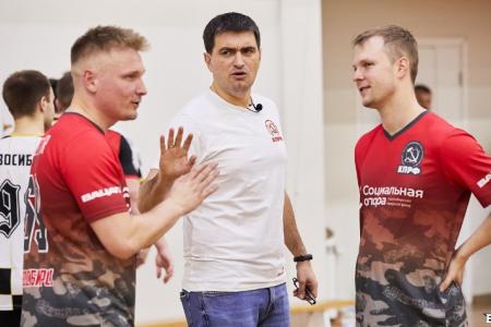 Команда новосибирского отделения КПРФ по мини-футболу стала чемпионом Бизнес-лиги