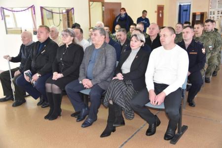 Заместитель Председателя Мособлдумы, второй секретарь МК КПРФ Константин Черемисов поздравил военнослужащих ВКС в г.о. Лотошино