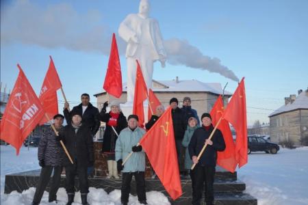 В Архангельской области проходят праздничные автопробеги в честь 100-летия СССР