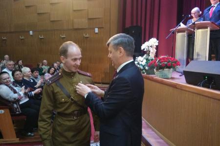 В Великом Новгороде состоялся торжественный концерт в честь 100-летия СССР