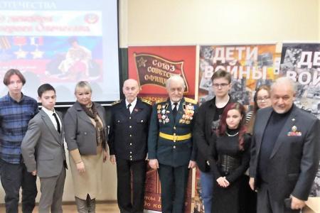 Коммунисты Подмосковья: жить - значит работать!