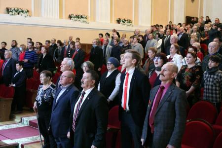 В Астрахани отметили 100-летие СССР