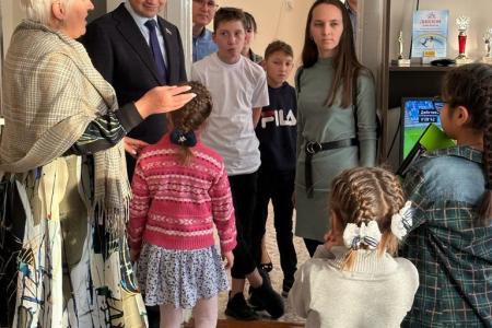 С.И. Казанков: «Низкий поклон людям, создающим семейный очаг для сирот!»