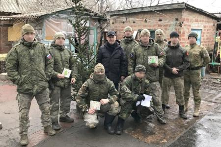 Анатолий Локоть встретился с бойцами из Новосибирска, приехавшими в Беловодский район ЛНР