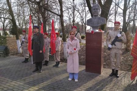 Краснодарский край, Белореченск. Активисты КПРФ Кубани и Республики Адыгея отметили День рождения И.В. Сталина