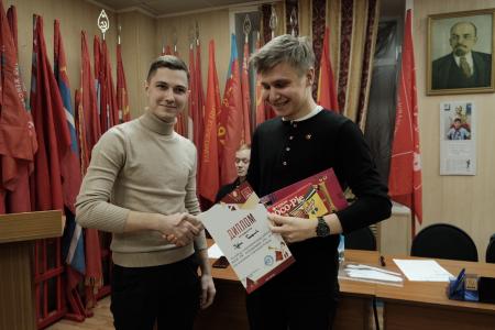 Республика Татарстан. Активисты ЛКСМ РФ провели молодежные дебаты, посвященные 100-летию СССР