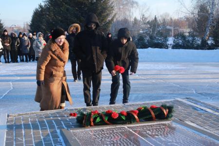 Омск: «Через века, через года – помните!»