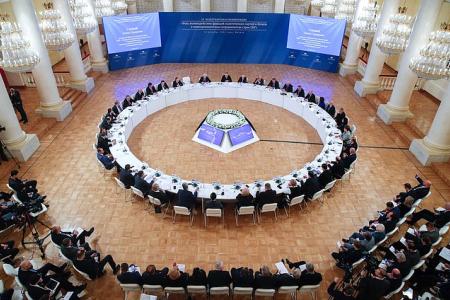 Г.А. Зюганов выступил на международной конференции «Роль взаимодействия фракций политических партий и блоков в межпарламентском сотрудничестве стран СНГ»