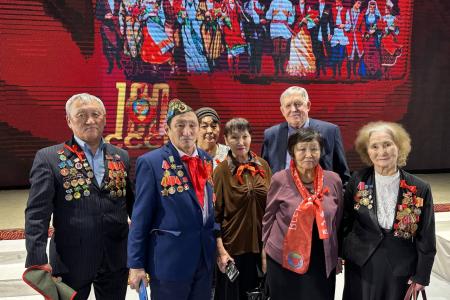 Республика Якутия. Наш адрес — Советский Союз!