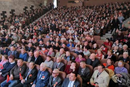 В Чебоксарах прошёл торжественный концерт в честь 100-летия со дня образования СССР