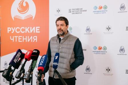 Александр Ющенко выступил на «Русских чтениях» со стихотворением А.С. Пушкина «Клеветникам России»