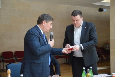 Лидер ставропольских коммунистов Виктор Гончаров: Сегодня нас спасают созданные в советское время оборонно-промышленный комплекс и ракетно-ядерный щит