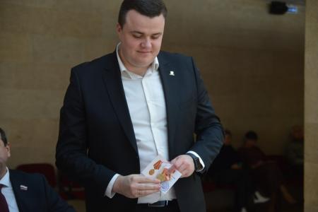 Лидер ставропольских коммунистов Виктор Гончаров: Сегодня нас спасают созданные в советское время оборонно-промышленный комплекс и ракетно-ядерный щит