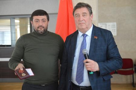 Лидер ставропольских коммунистов Виктор Гончаров: Сегодня нас спасают созданные в советское время оборонно-промышленный комплекс и ракетно-ядерный щит