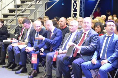 «Мы все родом из СССР». Ивановский обком КПРФ провёл большой торжественный вечер