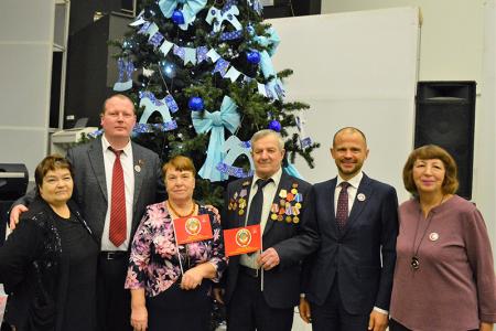 «Мы все родом из СССР». Ивановский обком КПРФ провёл большой торжественный вечер