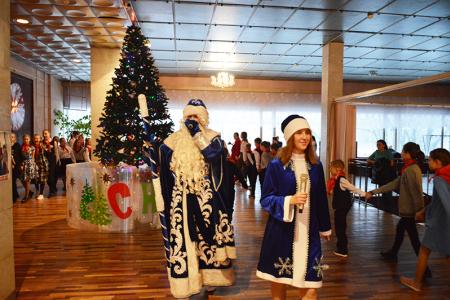 Пионерская ёлка в Иванове собрала более ста ребят