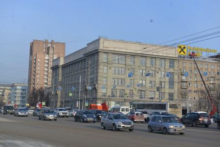 Новосибирские коммунисты провели автопробег в День рождения Иосифа Сталина